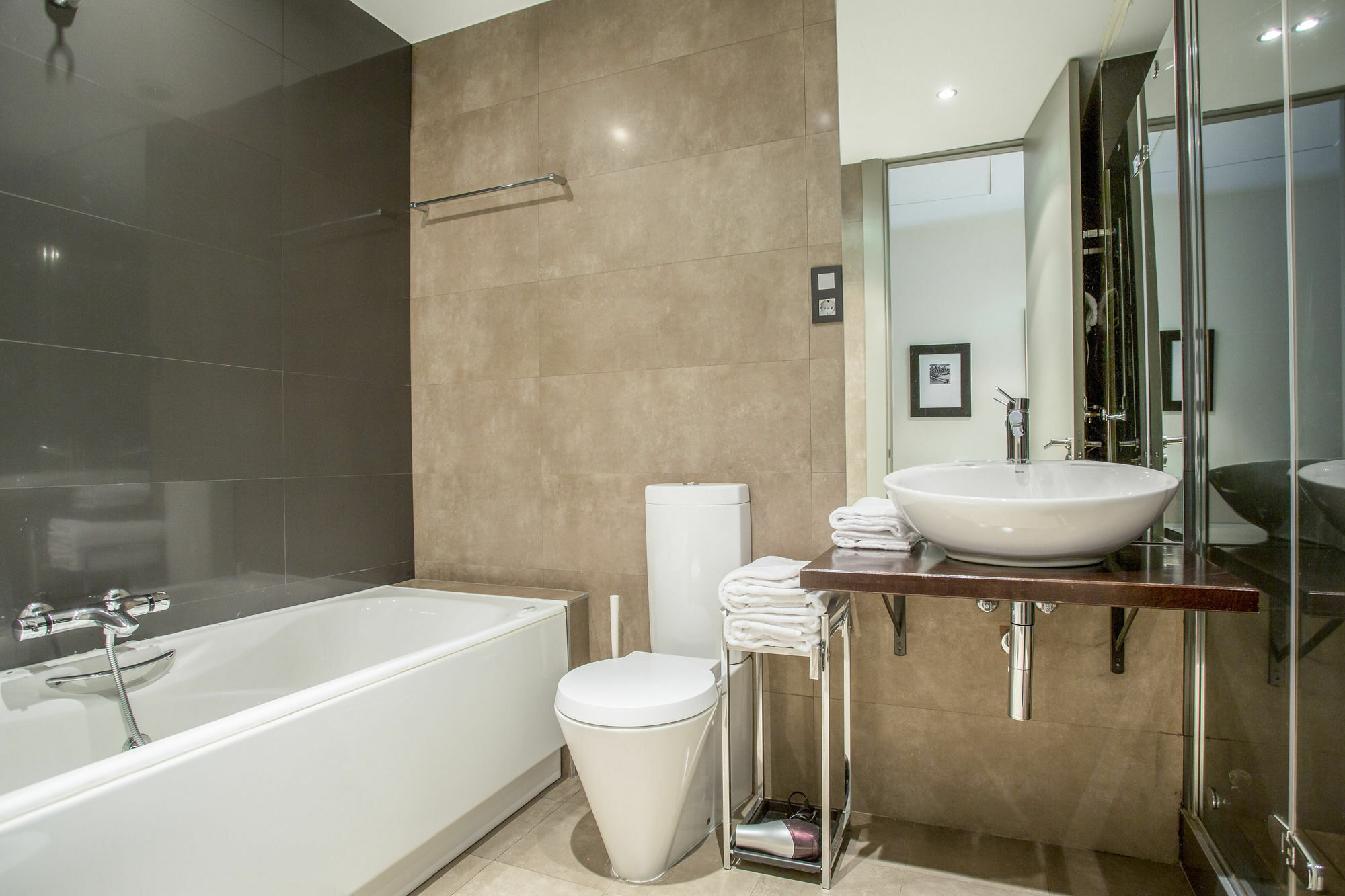 Gran Via Suites Madrid Luaran gambar