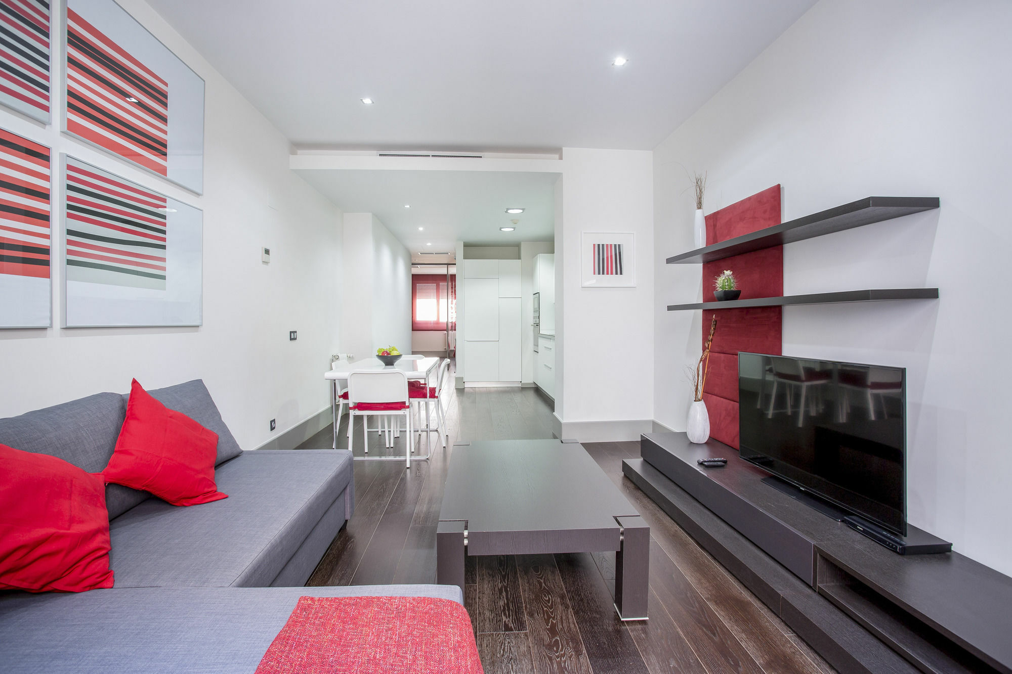 Gran Via Suites Madrid Luaran gambar